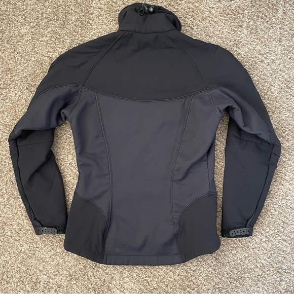 Vintage Patagonia Regulator Fleece-Lined Soft-shell Jacket - Picture 2 of 10